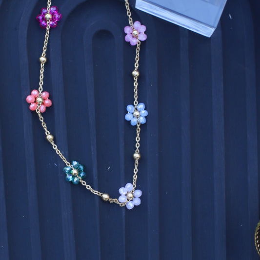 Beaded Daisy Necklace