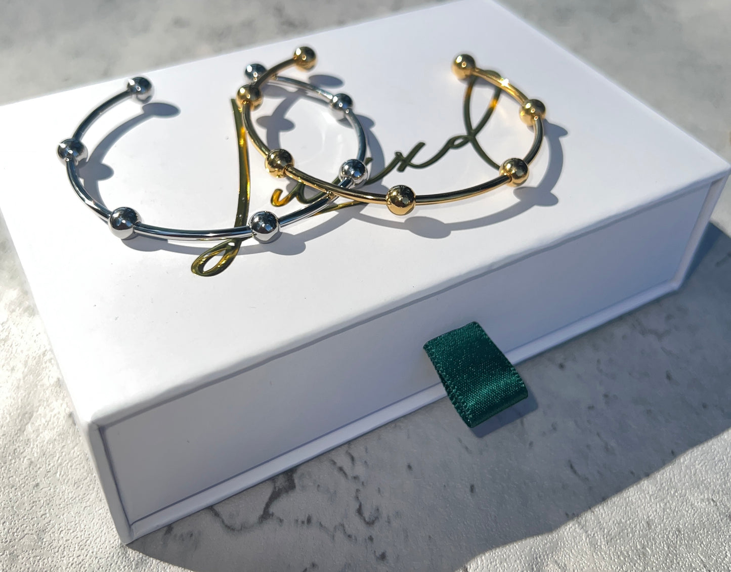 Ball Bangle