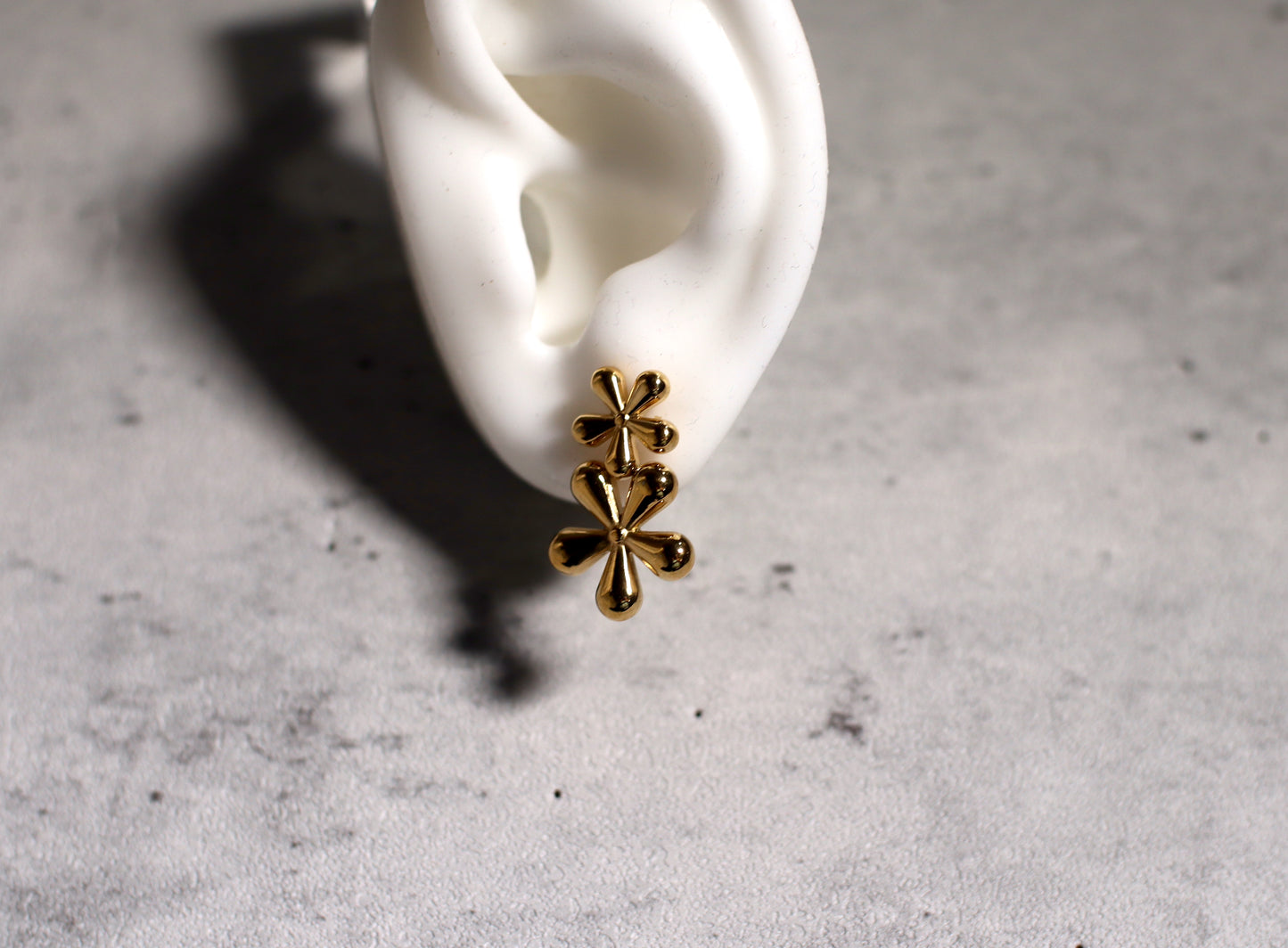 Amara Earring