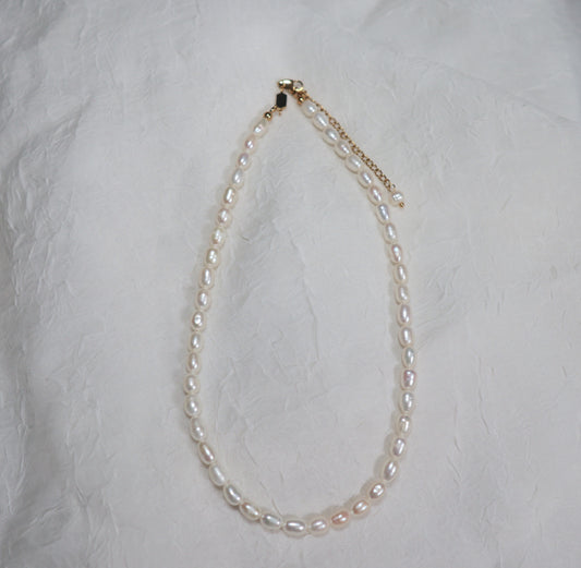 Essential Pearl Necklace