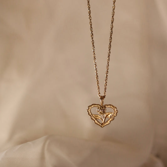 Vintage Rose Necklace