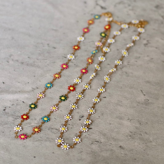 Daisy Necklace