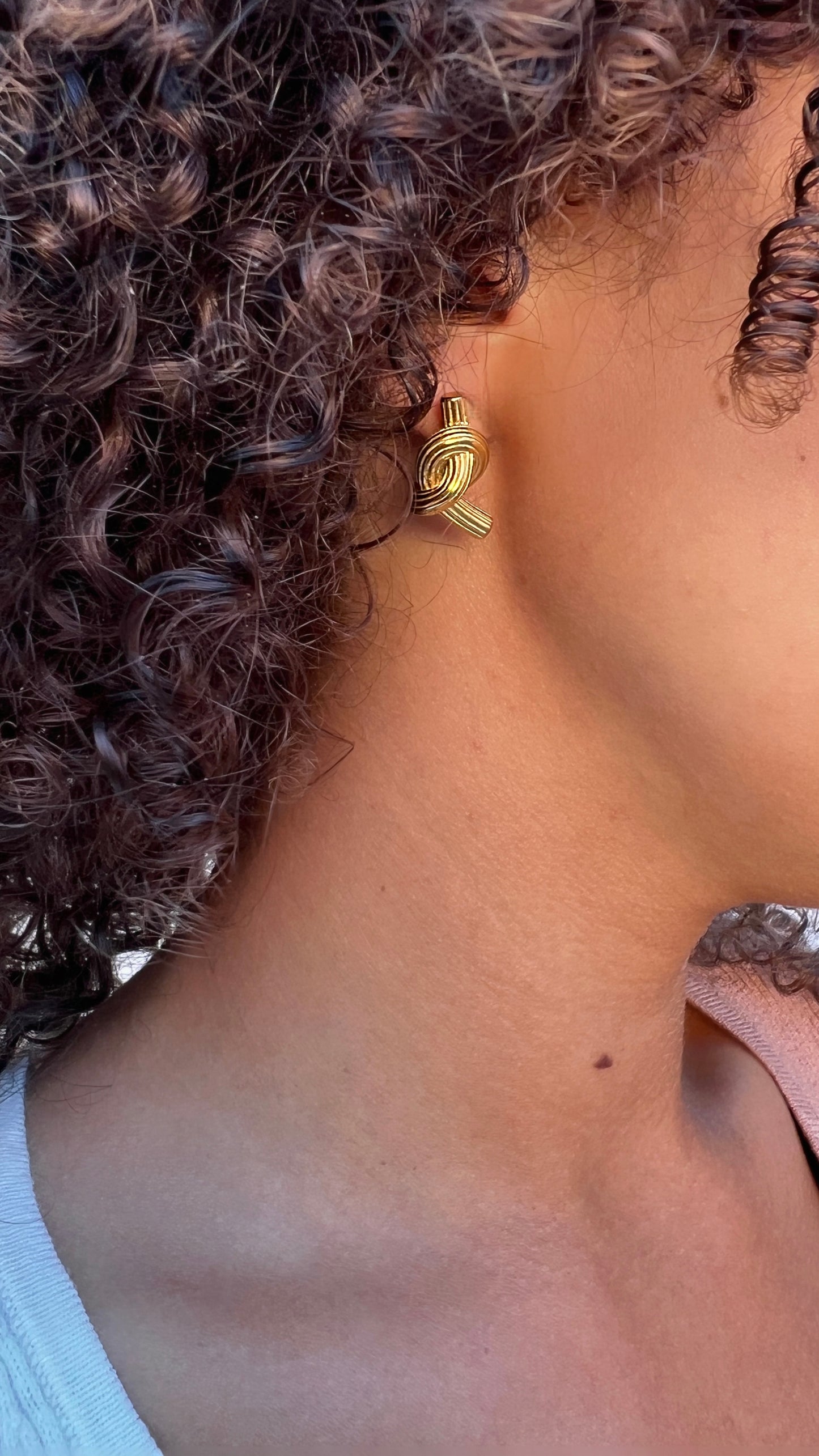 Knott earring